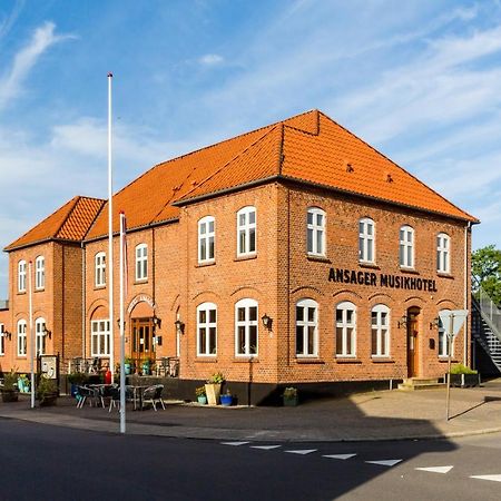 Ansager Hotel Og Hytteby Exterior foto