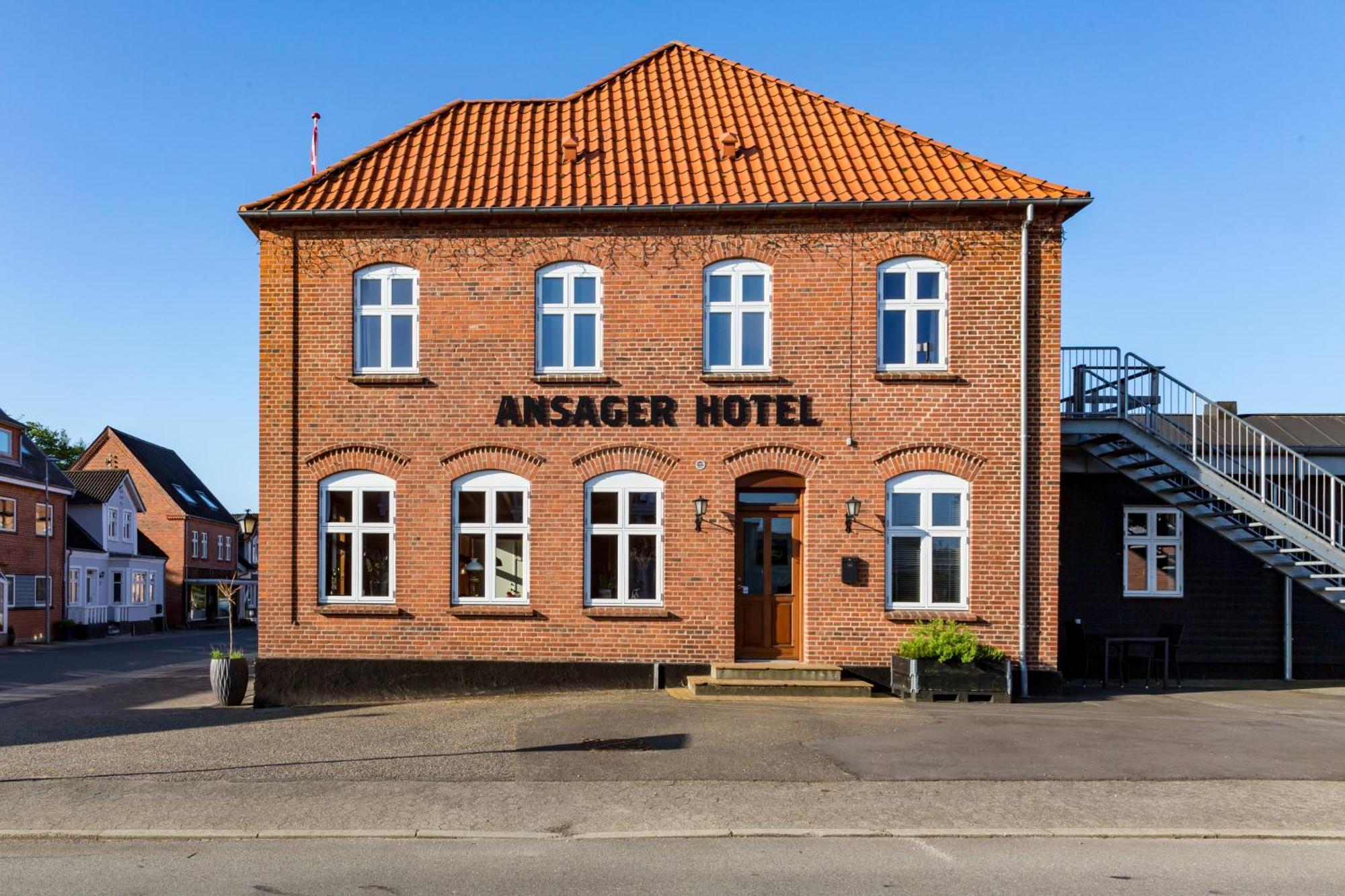 Ansager Hotel Og Hytteby Exterior foto